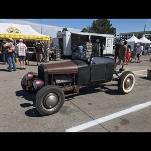 Meet your Posher, Jay